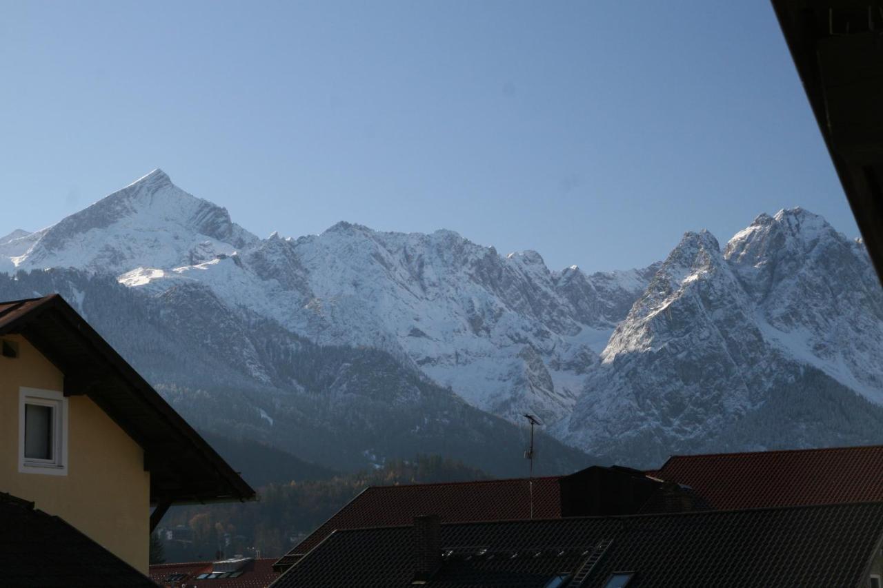 Ferienwohnung Am Kurpark -Wohnung 3,150Qm- Mit Lift Garmisch-Partenkirchen Eksteriør billede